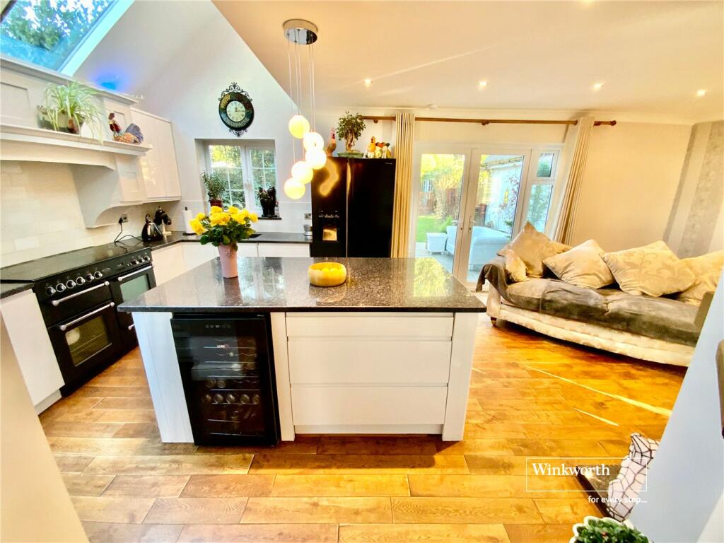 Additional image 2 of East Cliff Way, Christchurch, BH23