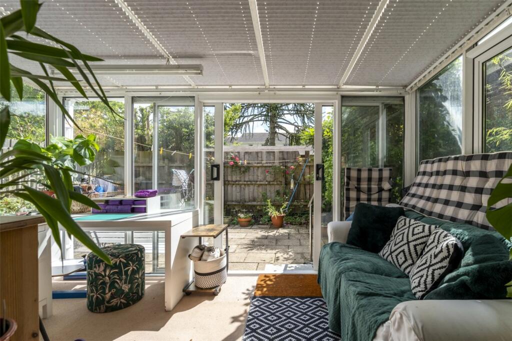 Additional image 3 of Avenue Road, Wimborne, Dorset, BH21