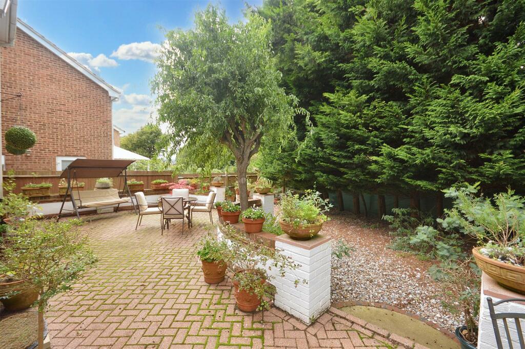 Additional image 21 of Grasmere Close, Eastbourne