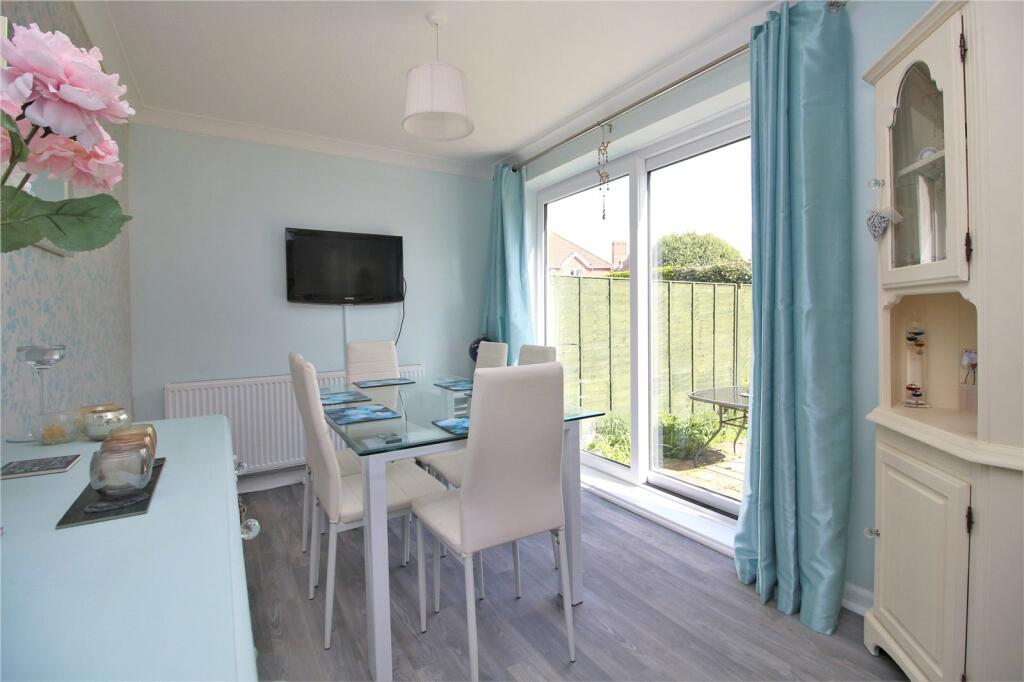 Additional image 4 of Albert Road, New Milton, Hampshire, BH25