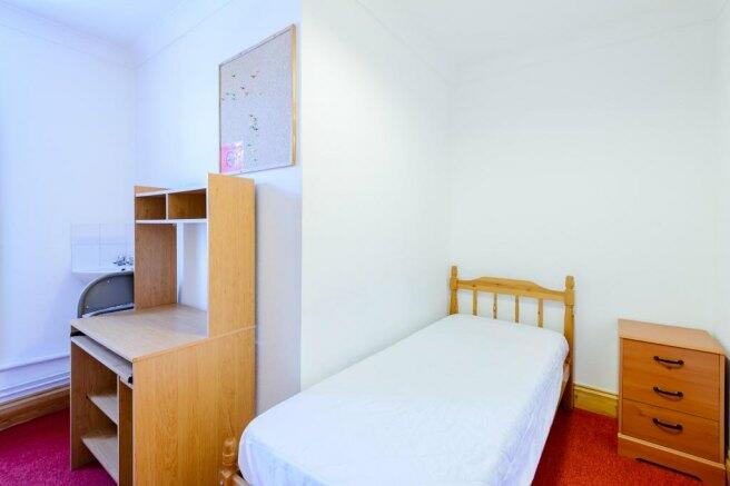 Additional image 6 of Pine Avenue