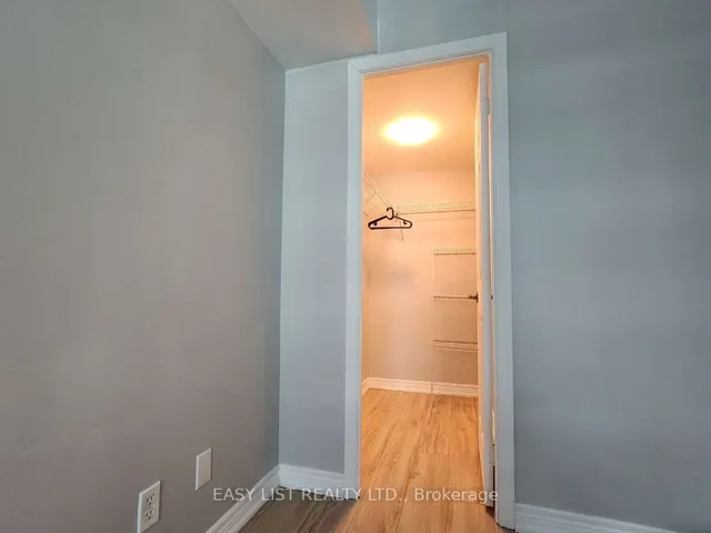 Additional image 16 of 51 Lower Simcoe St Unit 1501