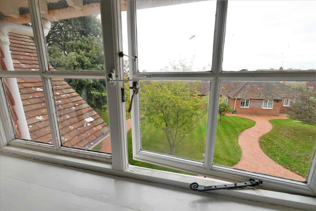 Additional image 3 of Knightscroft House, Sea Lane