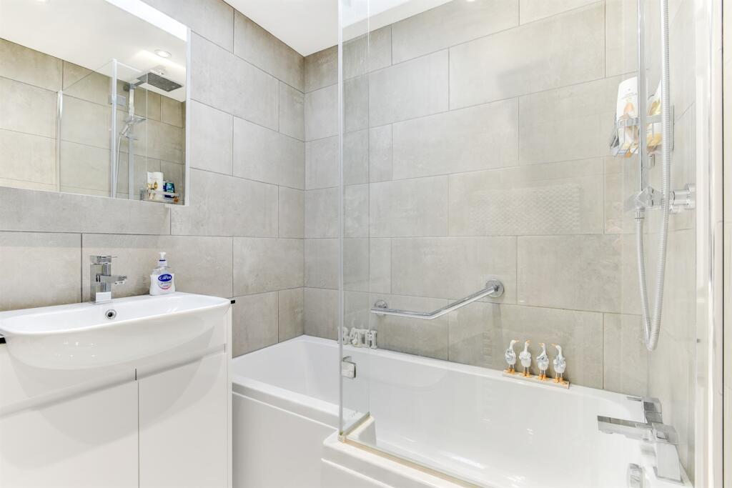 Additional image 21 of Grinstead Avenue, Lancing, BN15