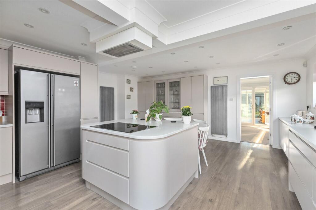 Additional image 18 of Michel Grove, East Preston, Littlehampton, West Sussex, BN16