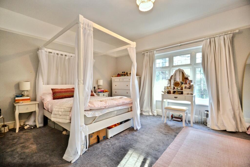 Additional image 18 of Broadstone