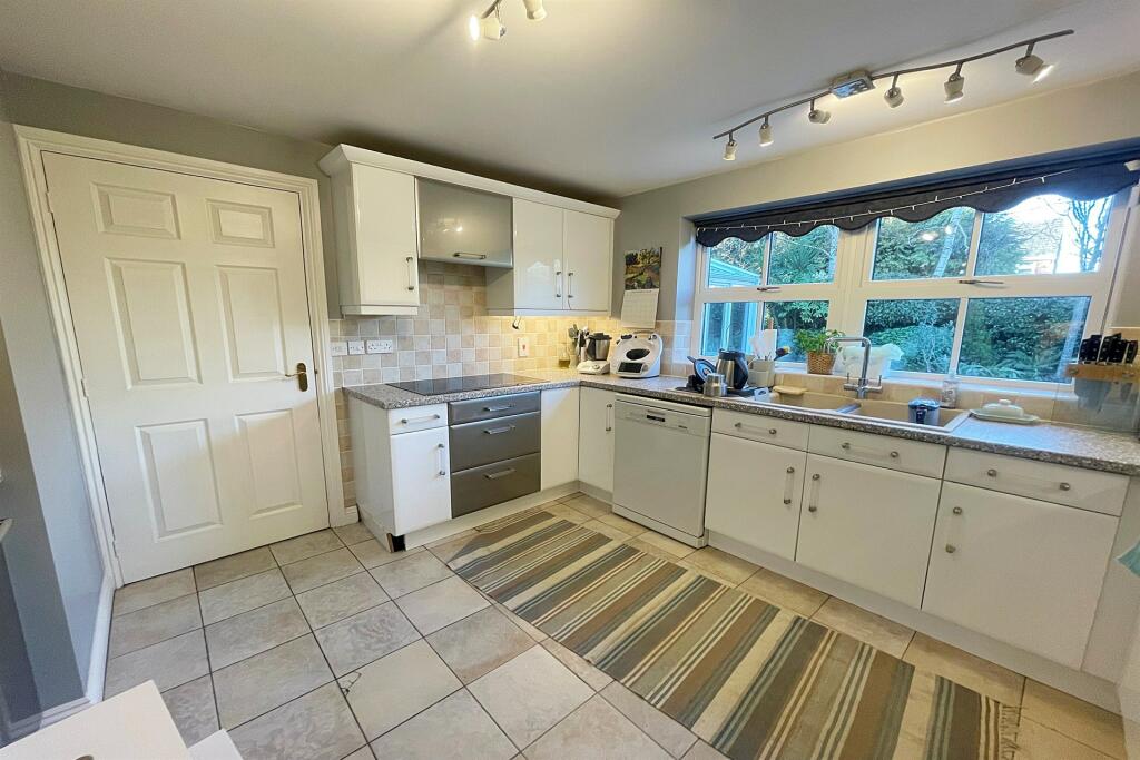 Additional image 5 of Ferndown