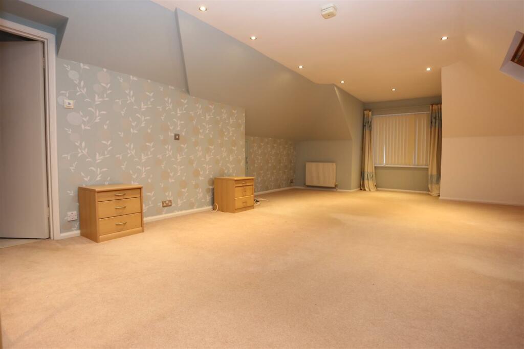 Additional image 25 of Crescent Drive South, Brighton