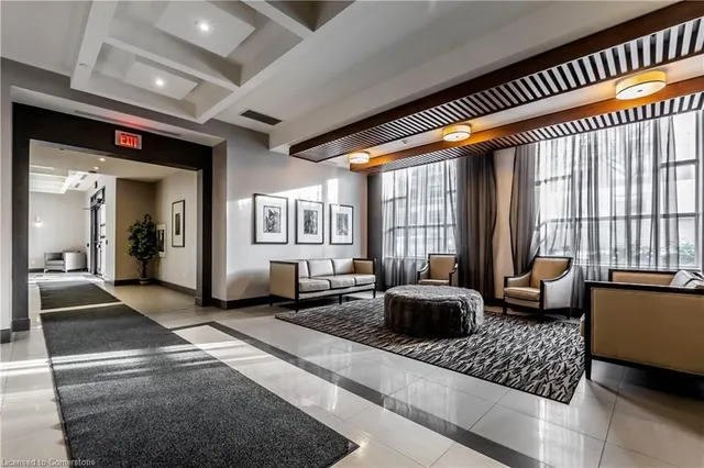 Additional image 3 of 150 Main Street West St Unit 715