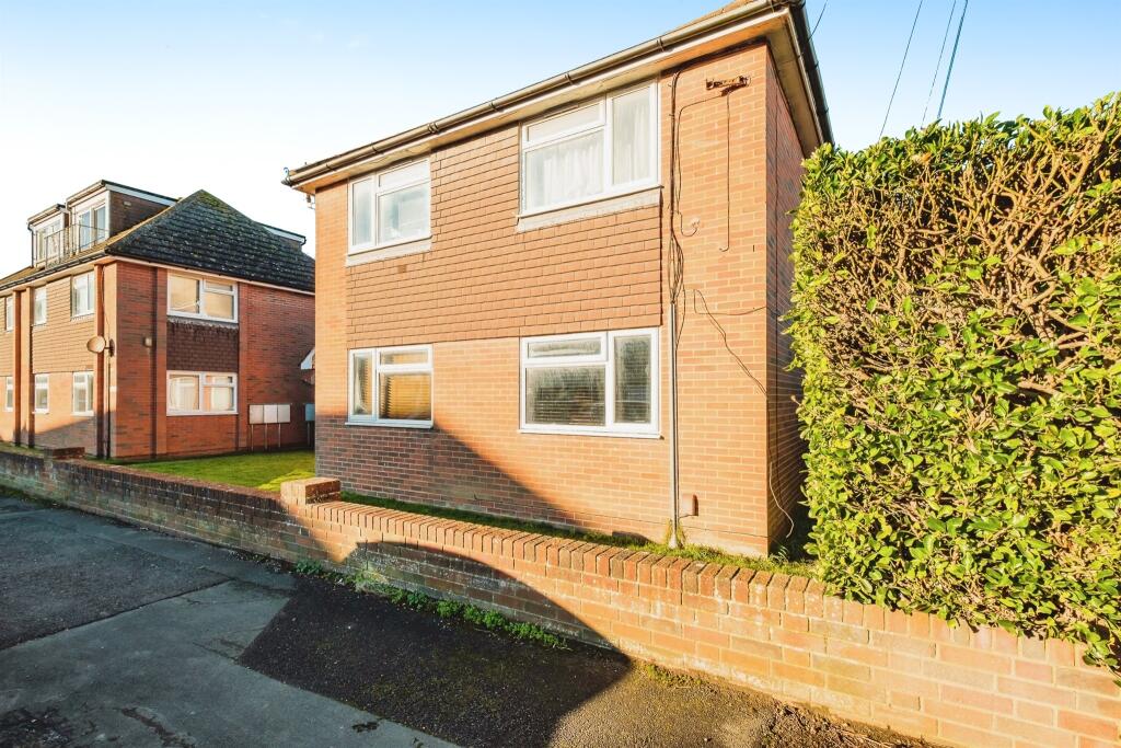 Additional image 17 of Brighton Road, Lancing