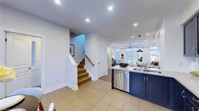 Additional image 13 of 257 Parkside Dr Unit 15