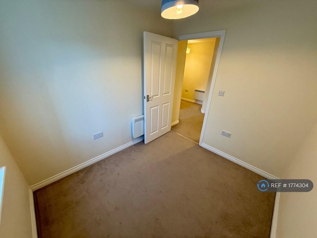 Additional image 17 of Langsett Court, Bradford, BD9