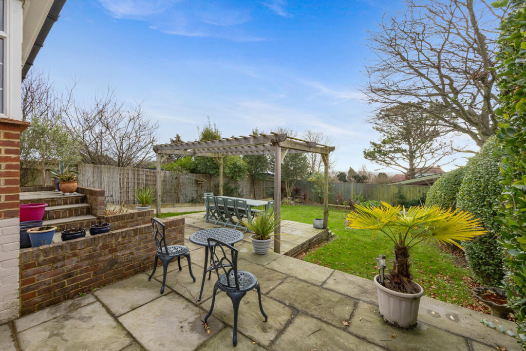 Additional image 18 of Foxley Lane, Worthing, BN13