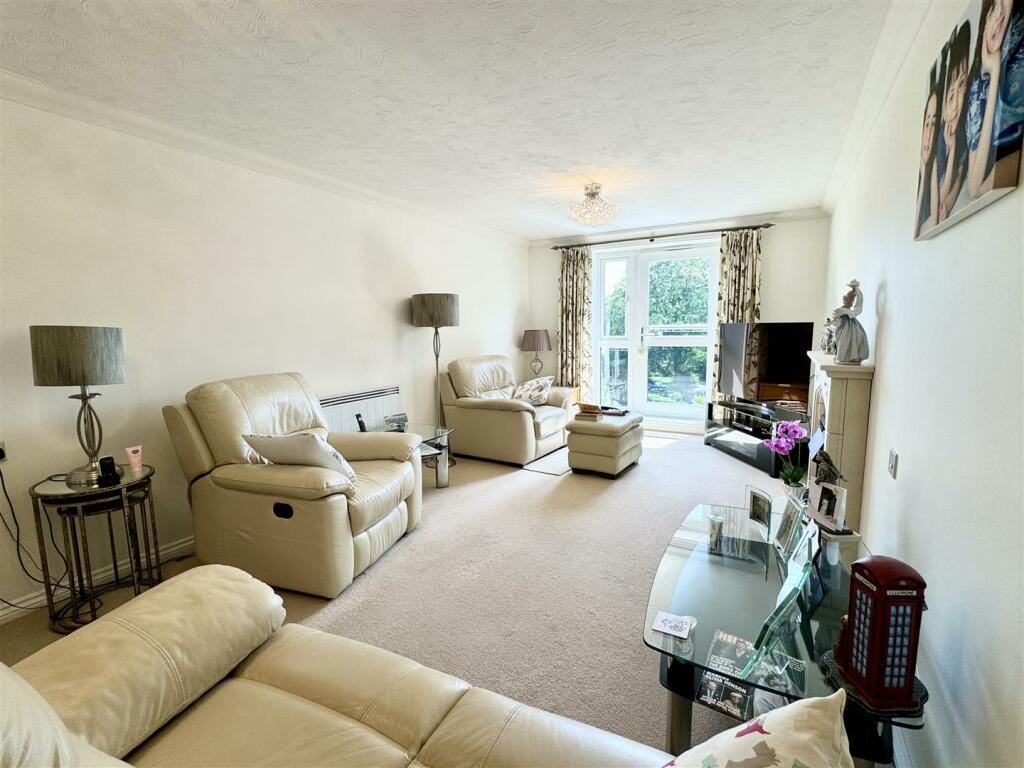 Additional image 2 of Poole Road, Bournemouth