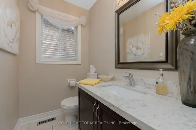 Additional image 14 of 37 Lormel Gate