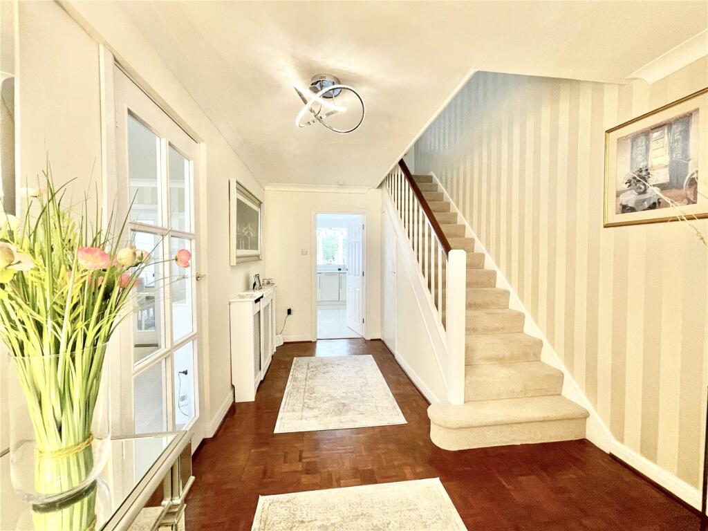 Additional image 10 of Oakwood Road, Highcliffe On Sea, Christchurch, Dorset, BH23