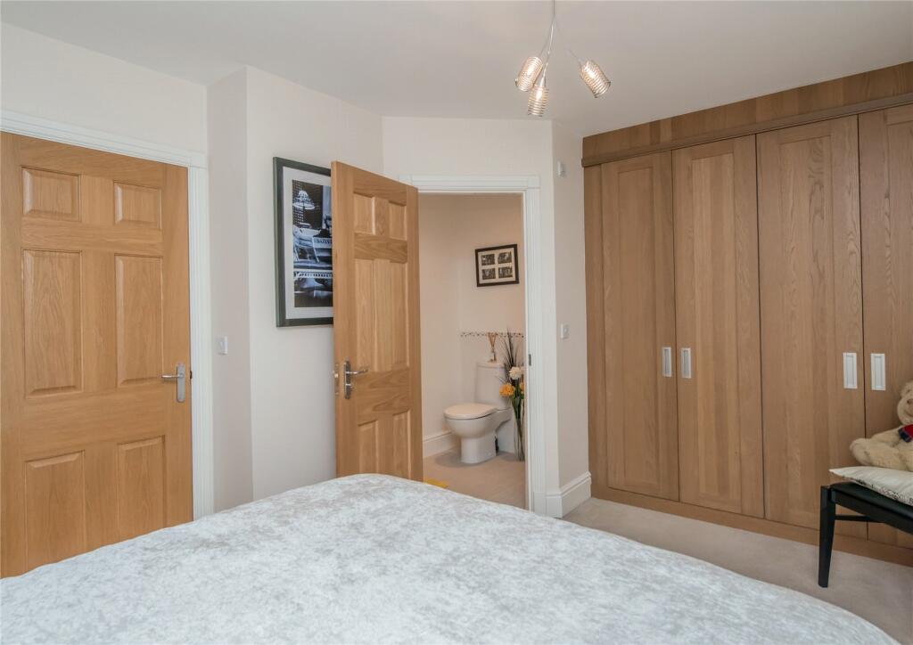 Additional image 9 of Threelands, Birkenshaw, Bradford, West Yorkshire, BD11