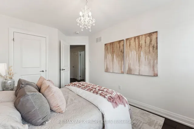 Additional image 24 of 4 Lollard Way