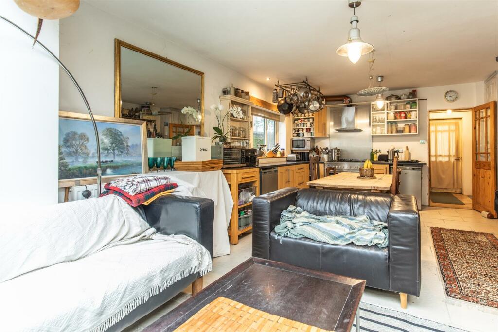 Additional image 16 of Littlehampton Road, worthing