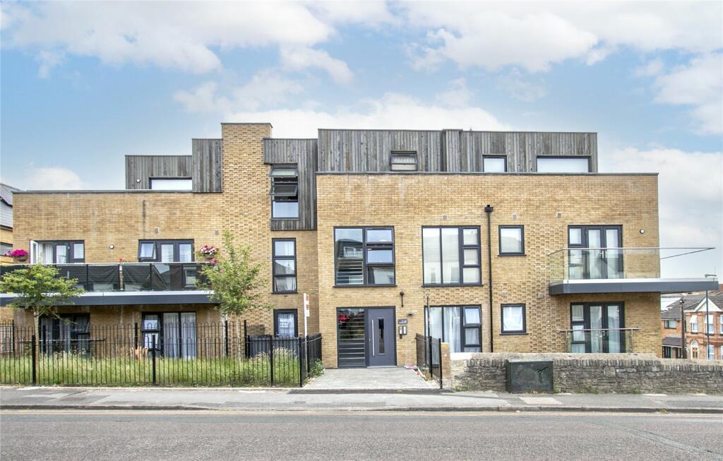 Castle Road, Winton, Bournemouth, BH9