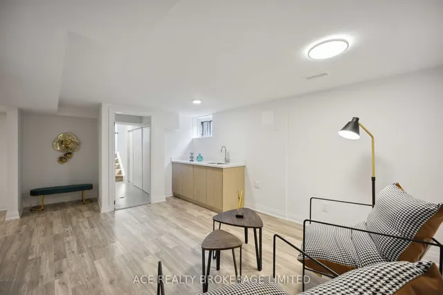 Additional image 27 of 73 Glen Springs Dr