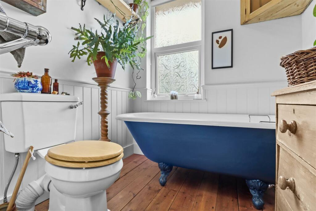 Additional image 18 of Windsor Road, Hailsham