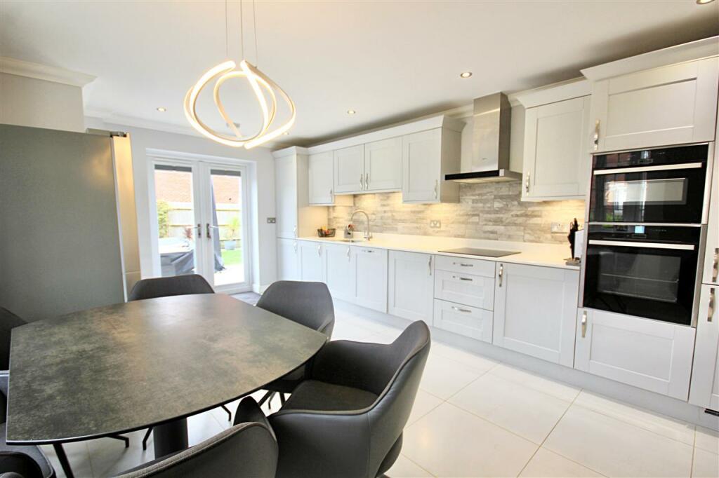 Additional image 3 of Constance Road, Wimborne