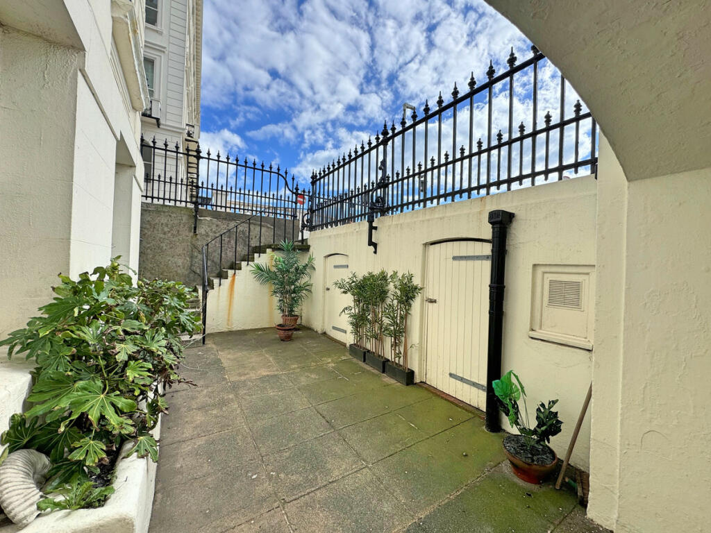 Additional image 6 of Adelaide Mansions, Hove