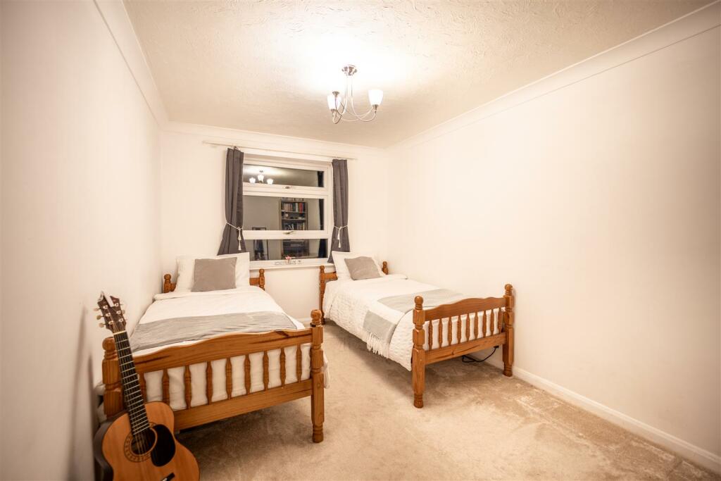 Additional image 11 of Grosvenor Road, Westbourne