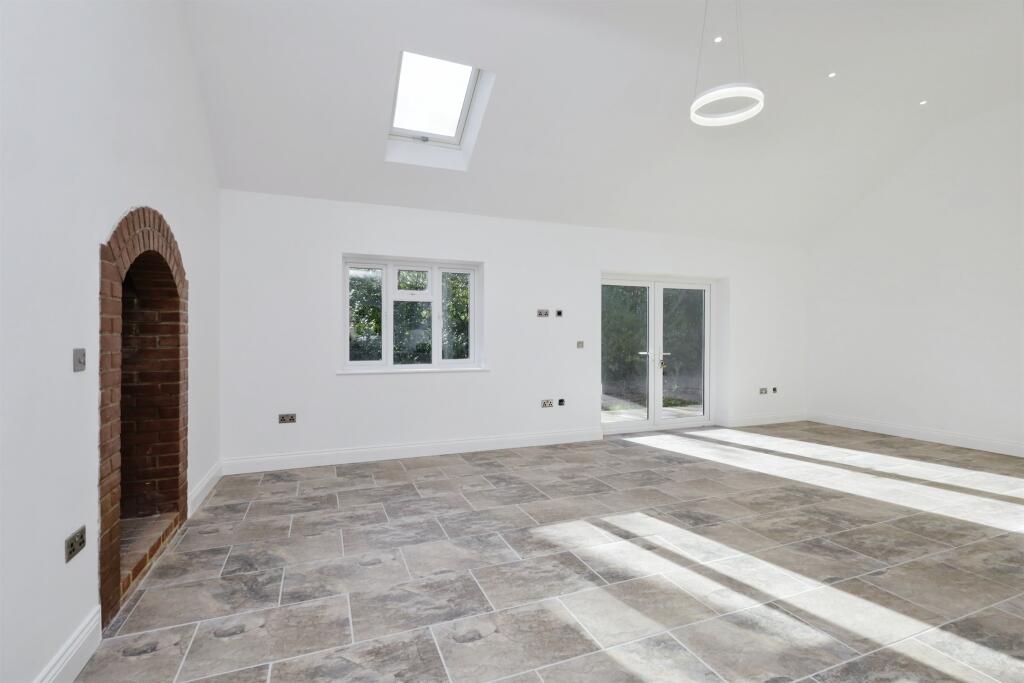 Additional image 3 of The Drive, Hellingly, Hailsham