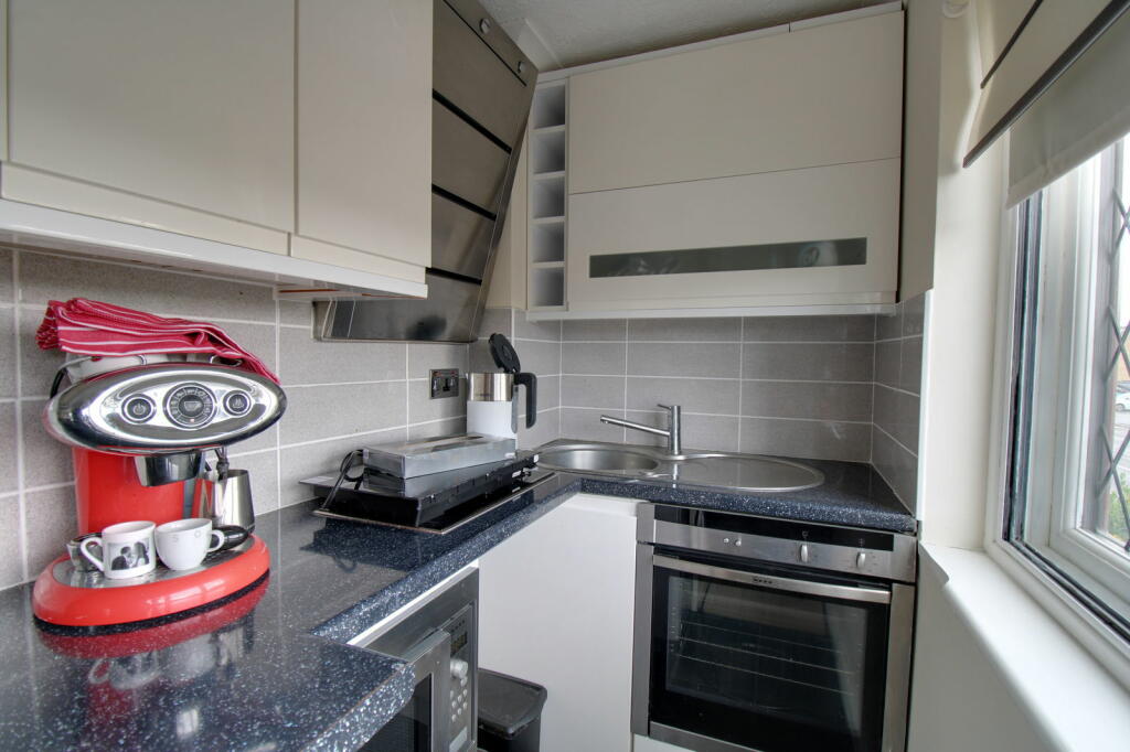 Additional image 5 of Diamond Waters, Lancing, BN15