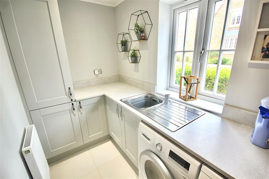 Additional image 13 of Constance Road, Wimborne