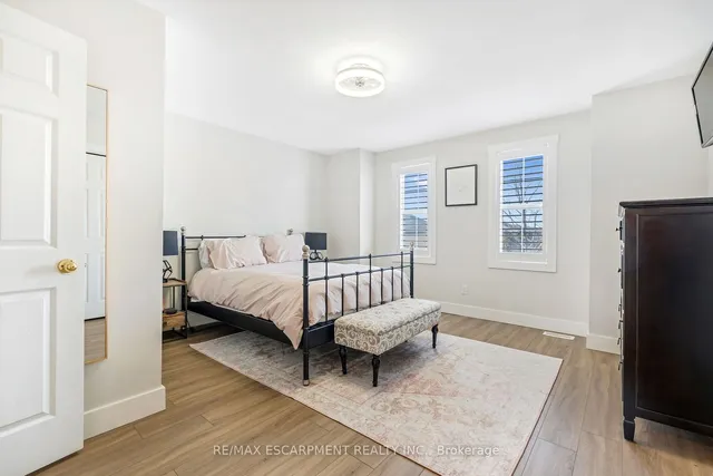 Additional image 19 of 51 Thames Way