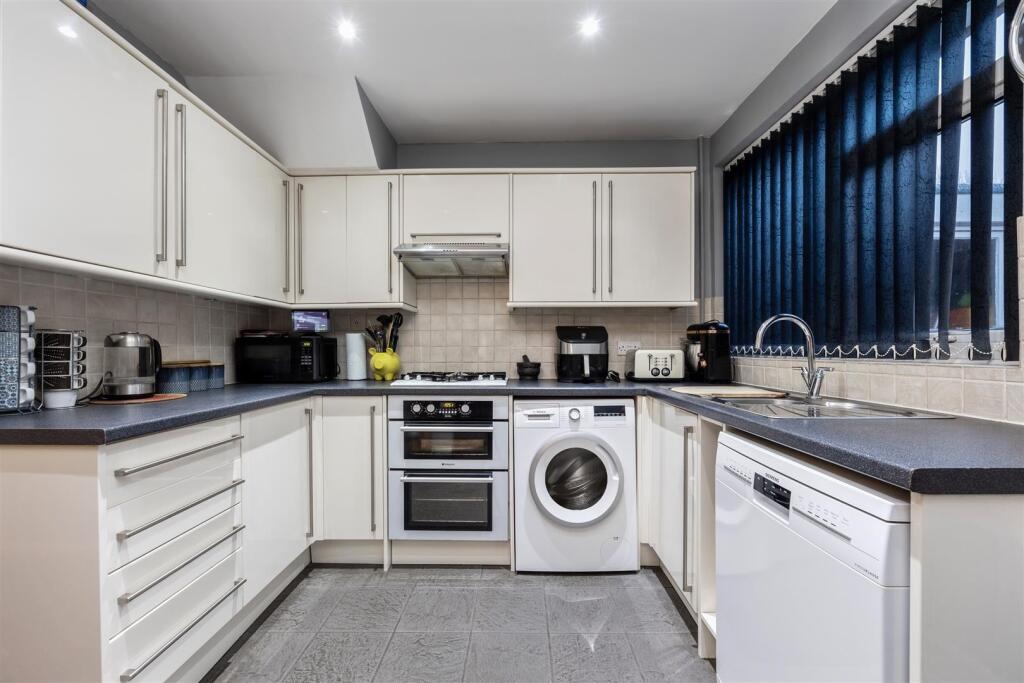 Additional image 4 of Hawkins Crescent