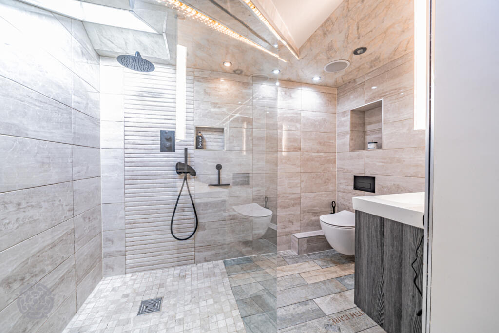 Additional image 24 of Dobb Brow Road, Westhoughton, Bolton, Greater Manchester, BL5 2AY