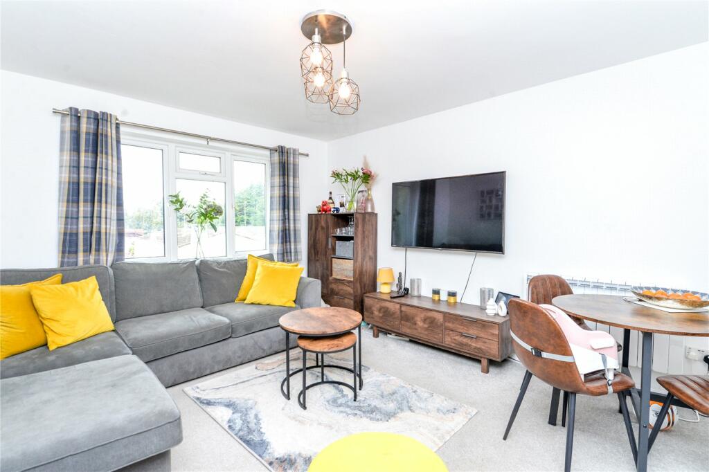 Additional image 18 of Bramshaw Way, Barton On Sea, New Milton, Hampshire, BH25