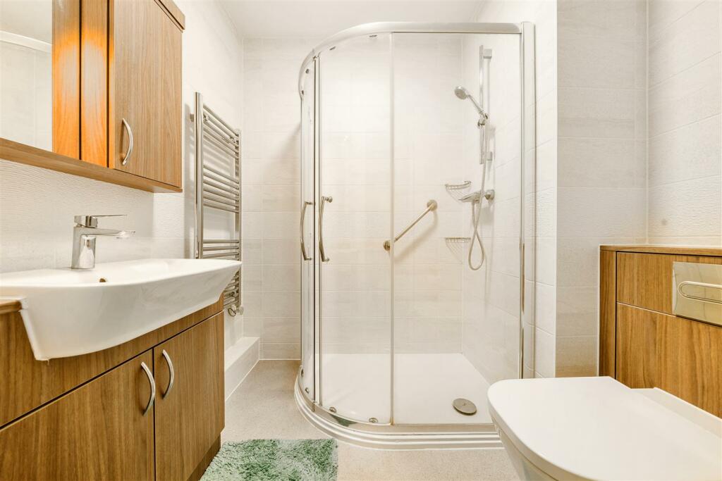 Additional image 9 of Hale Lodge, Littlehampton