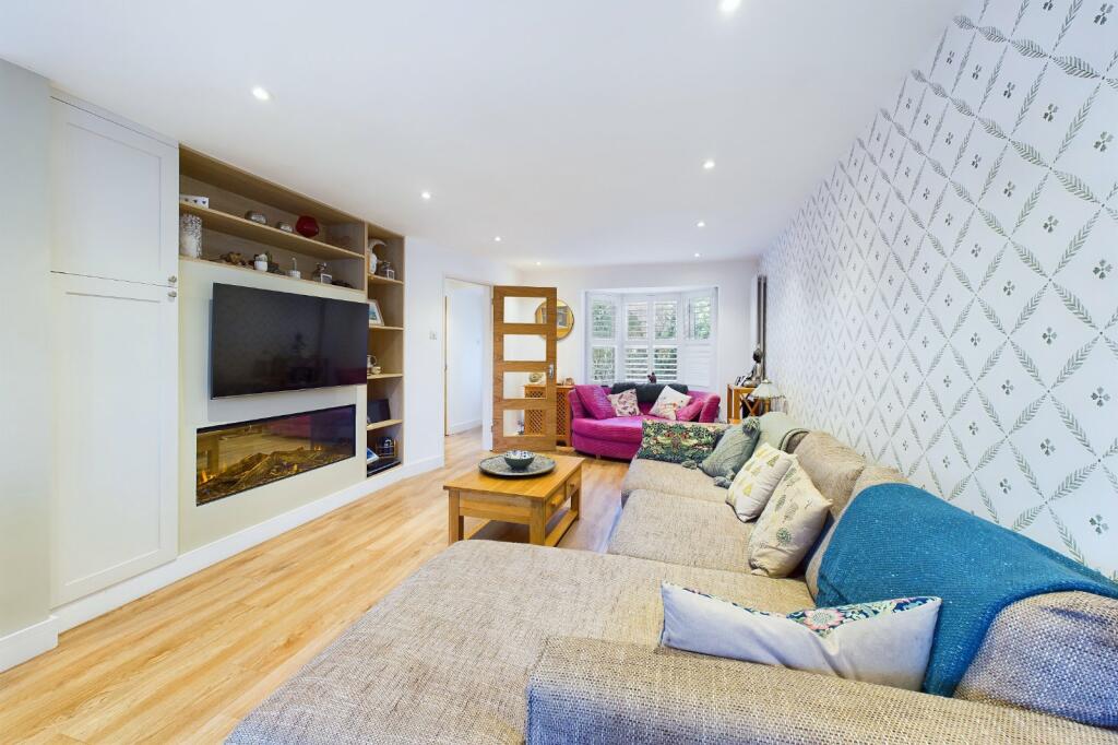 Additional image 7 of Twin Oaks Close, Broadstone, Dorset, BH18