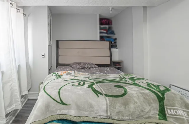 Additional image 10 of 29 Lakecrest Tr