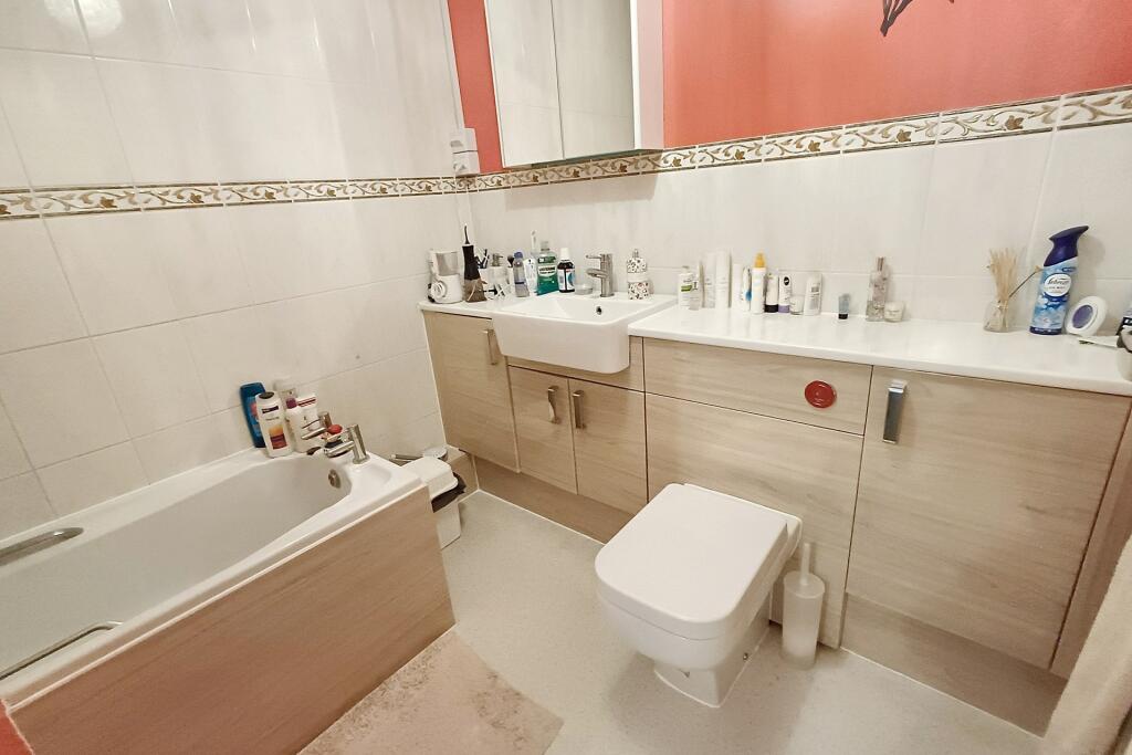 Additional image 3 of Verwood