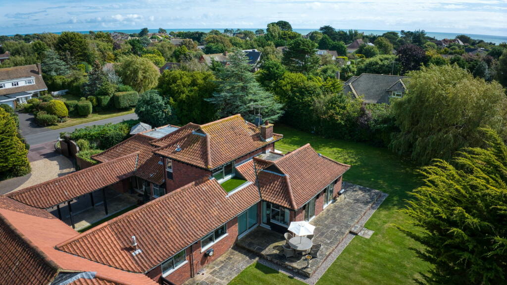 Additional image 23 of Angmering Lane, East Preston, Littlehampton, BN16