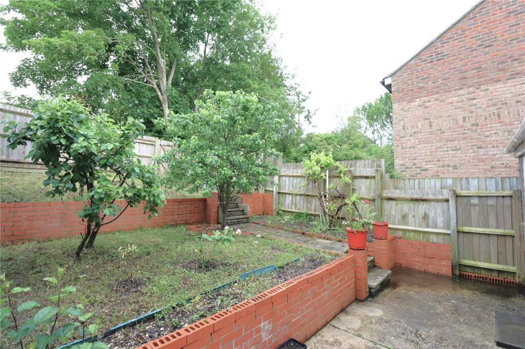 Additional image 12 of Willowdene Close, New Milton, Hampshire, BH25