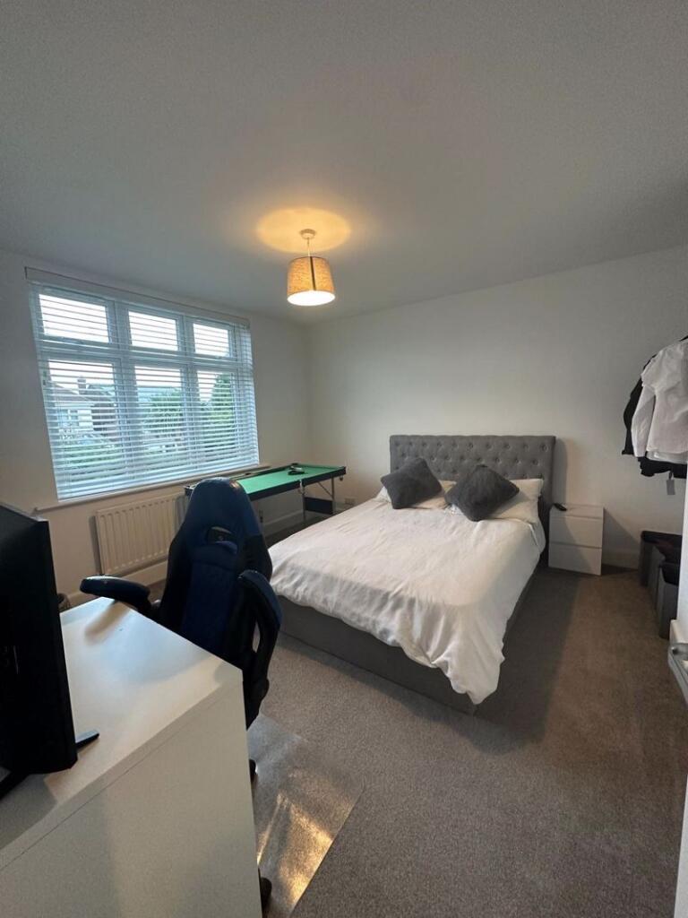 Additional image 13 of Beautifully renovated three-bedroom property located at Redhill, Ensbury Park £1600 pcm - AVAILABLE March 25