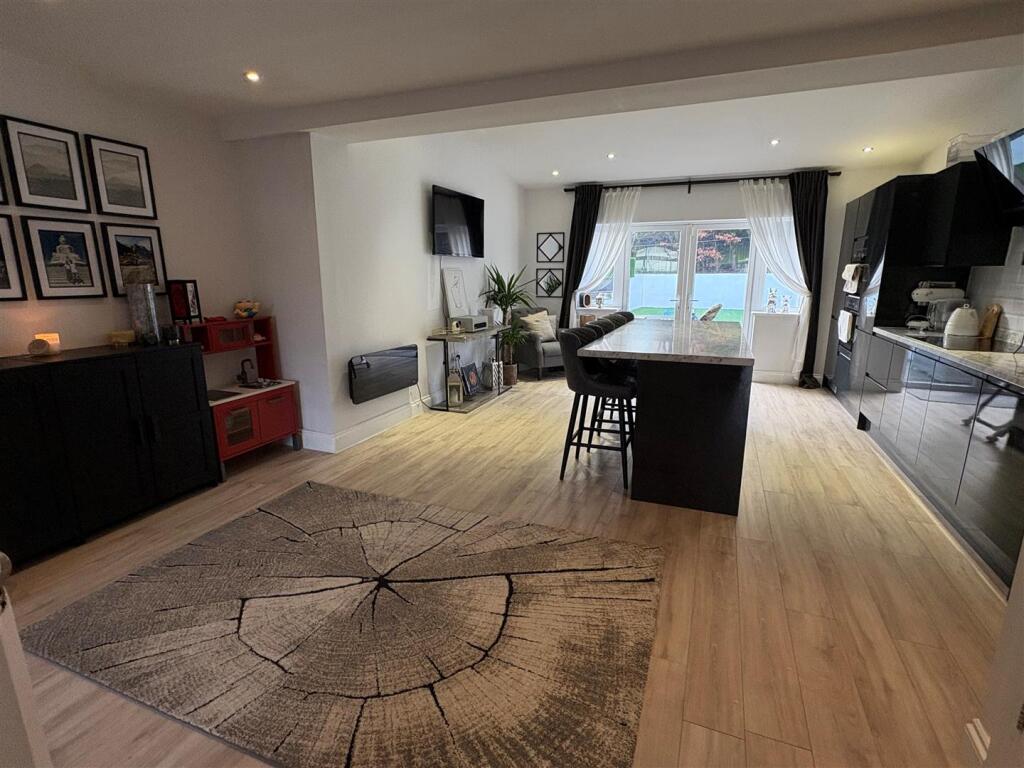 Additional image 11 of Acacia Drive, Allerton, Bradford