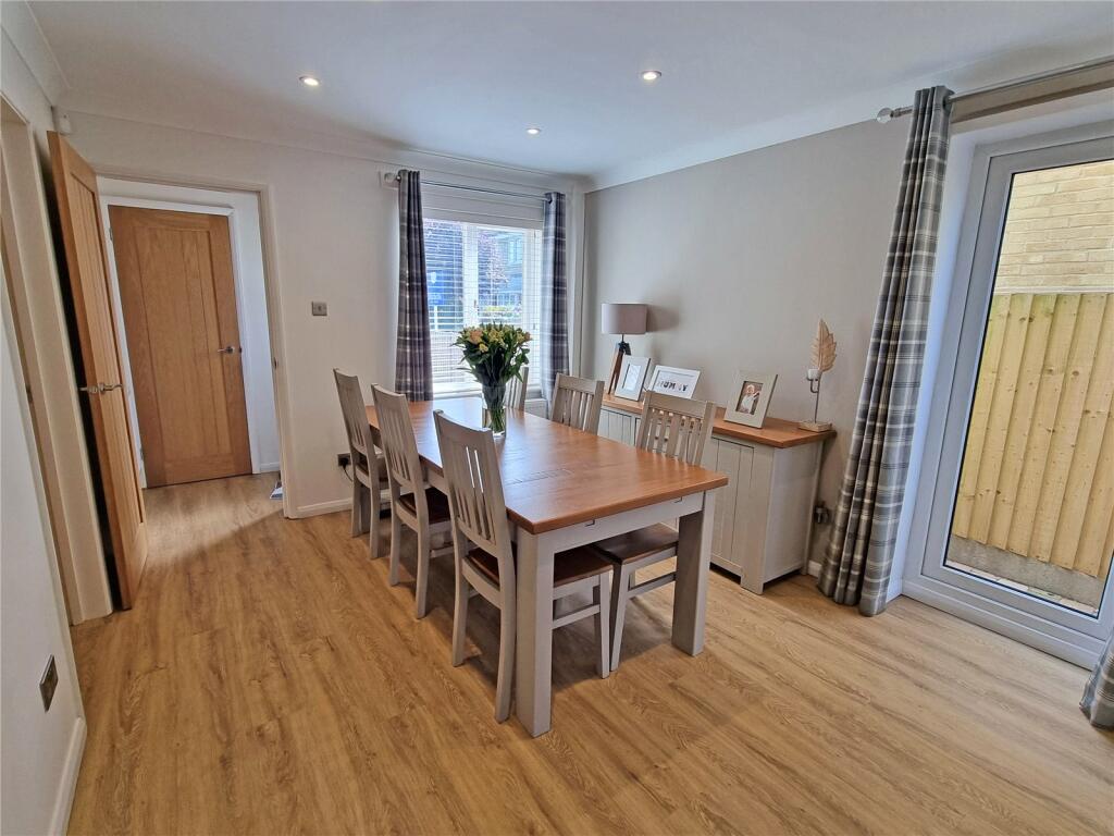 Additional image 16 of Hart Close, New Milton, Hampshire, BH25