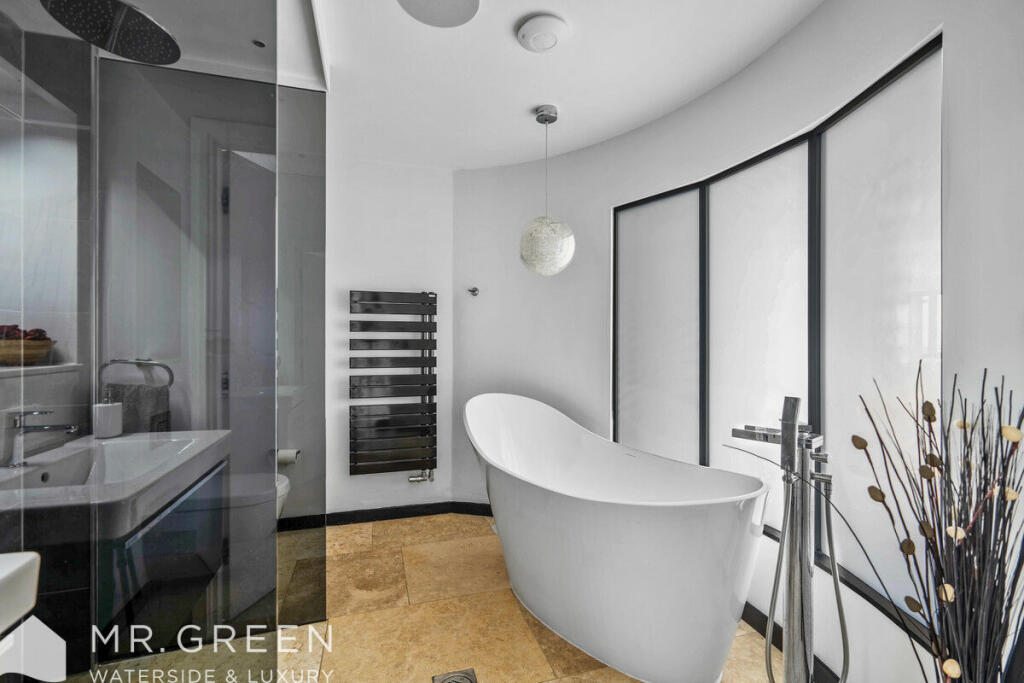 Additional image 15 of Boscombe Overcliff Drive, Dorset, BH5 2DW