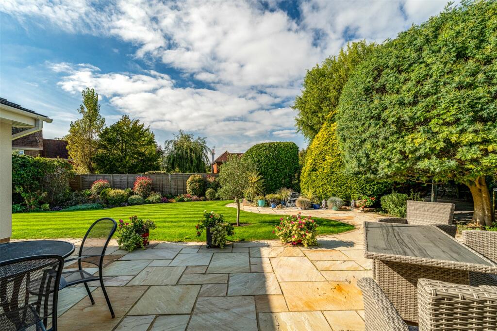 Additional image 10 of Selhurst Close, East Preston, Littlehampton, West Sussex, BN16