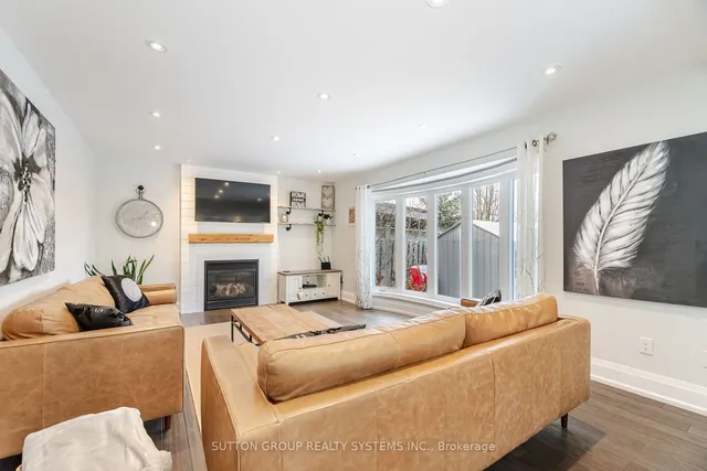 Additional image 14 of 984 Lancaster Blvd