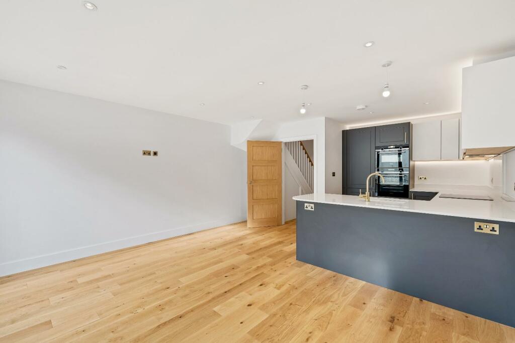 Additional image 5 of Howard Terrace, Brighton