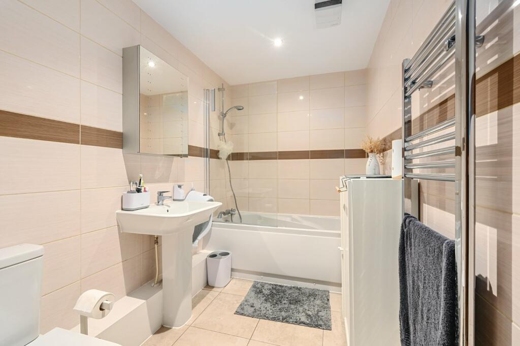 Additional image 9 of Mariner Point, 83 Brighton Road, Shoreham, BN43